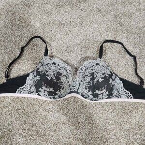 Victoria's Secret bra